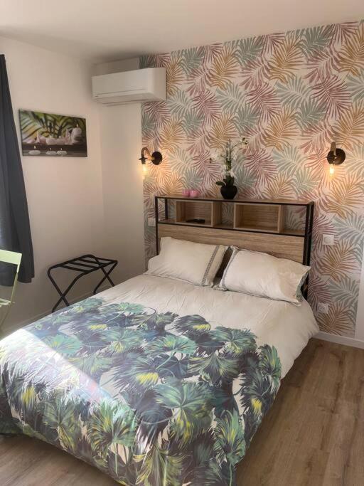 Verdi Studio Cosy Au Calme Parking Gratuit Chasse-sur-Rhone Bagian luar foto